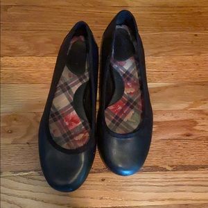 Born Black Leather Ballet Flats